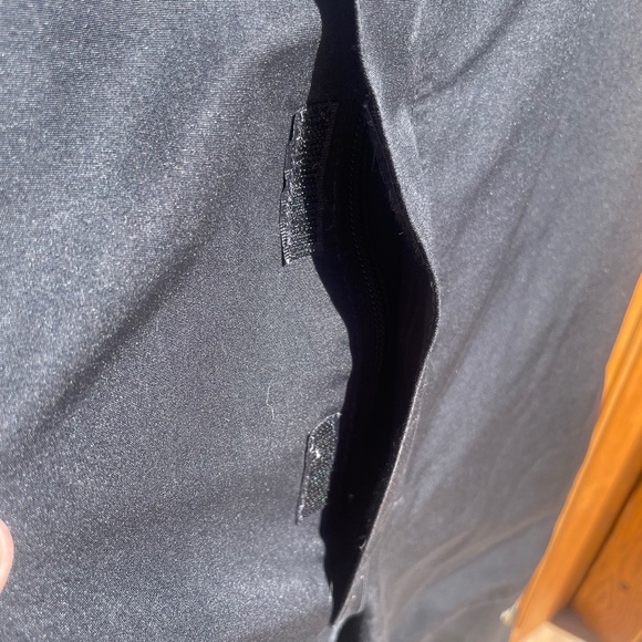 Great Condition ~ Mountain Hardware Gore-tex Ski/Snow Pants (Men’s Size Medium) - Picture 5 of 13